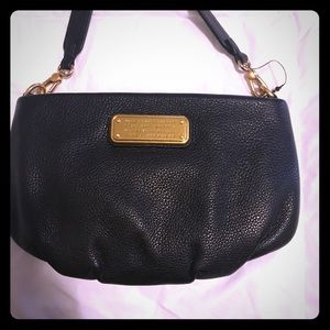 MARC by MARC JACOBS black leather crossbody